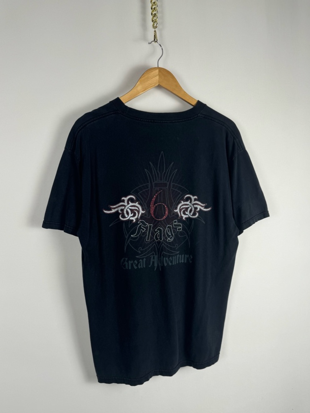 Vintage Y2K 6 Flags Great Adventures Tee